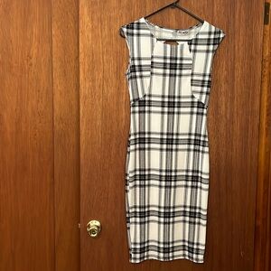 Pull over sleeveless dress